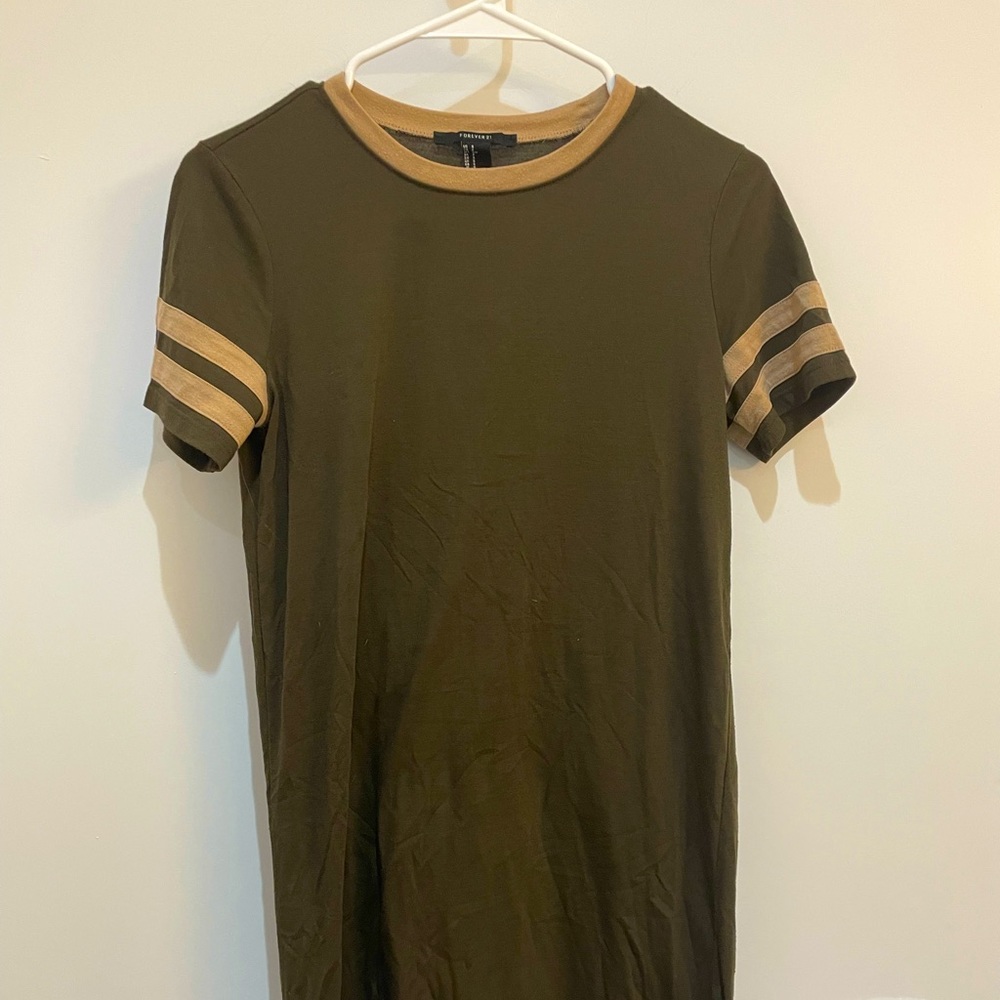 Green T-Shirt Dress, Small